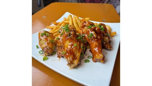 6 Wings.